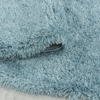 Hoogpolig fluffy vloerkleed Edel kleur blauw