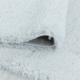 Hoogpolig fluffy vloerkleed Edel kleur wit