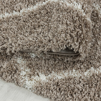 Modern hoogpolig vloerkleed Star kleur beige