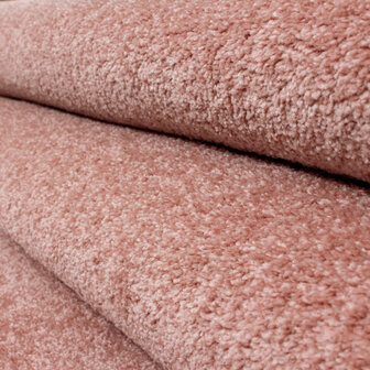 Effen of uni vloerkleed Lissabon kleur rose
