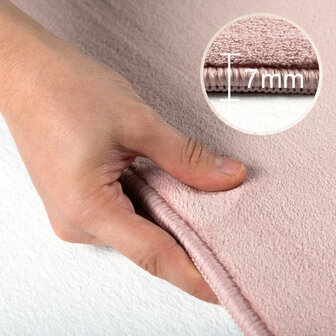 Effen of uni vloerkleed Dynasty kleur rose