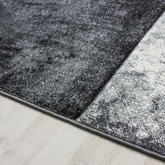 Grijs vloerkleed of karpet Mabel 