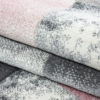 Pink vloerkleed of karpet Mabel 