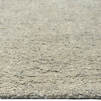 Wollen handloom vloerkleed Zenaga kleur licht grijs op maat gemaakt van 100% zuiver wol  