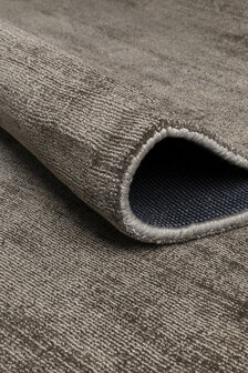 Viscose vloerkleed Current Ligne Pure kleur bruin