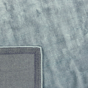 Viscose vloerkleed FLAVIA kleur licht blauw
