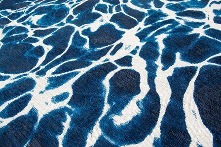 Louis De Poortere vloerkleed, Meditation Surf 9351, Swim design