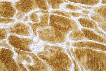Louis De Poortere vloerkleed, Meditation Saffron 9349, Swim design
