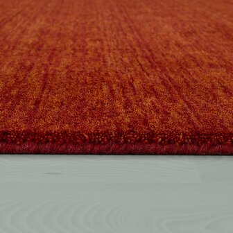 Effen terracotta wollen vloerkleed SIHRA 100
