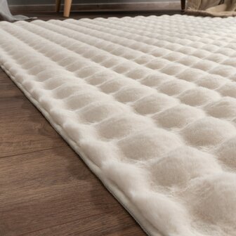 Hoogpolig soft vloerkleed ANDRES 741 kleur creme