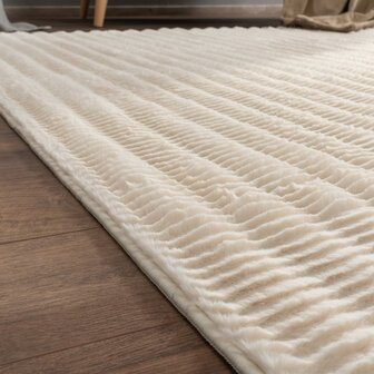 Hoogpolig soft vloerkleed ANDRES 743 kleur creme