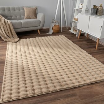 Hoogpolig soft vloerkleed ANDRES 741 kleur beige