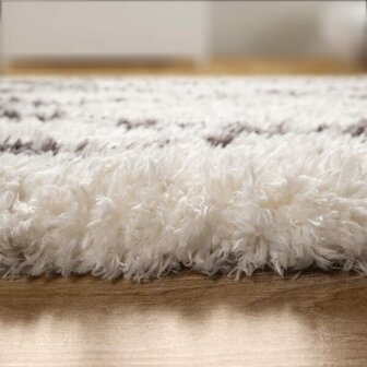 Hoogpolig vloerkleed of karpet RICHMOND kleur creme 077