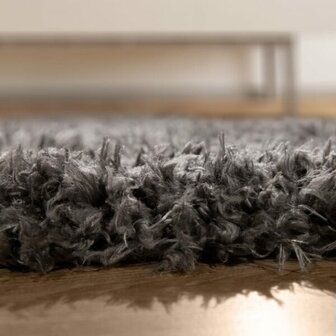 Hoogpolig vloerkleed of karpet AMADO kleur antraciet 861