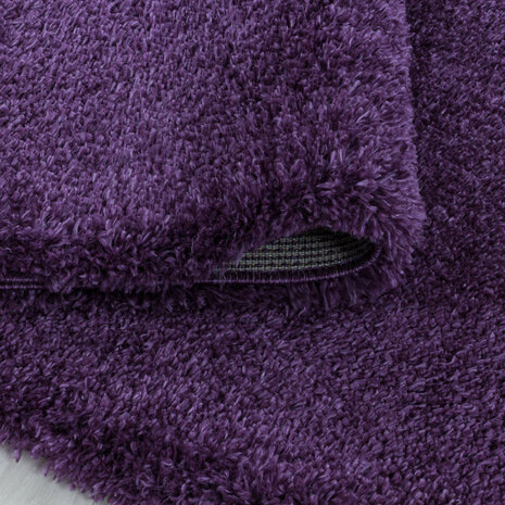 Hoogpolig fluffy vloerkleed Edel kleur lila