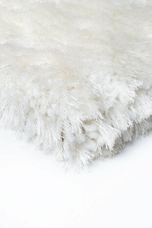 Hoogpolig vloerkleed Adore van Ligne Pure kleur wit