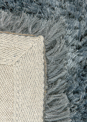 Hoogpolig vloerkleed Adore van Ligne Pure kleur blauw