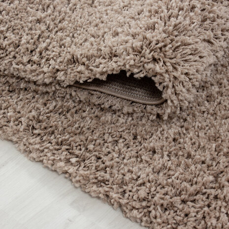Hoogpolig vloerkleed Gold Shaggy kleur beige
