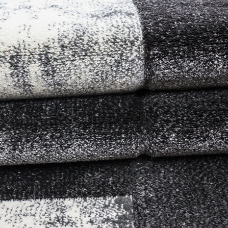 Grijs vloerkleed of karpet Mabel 