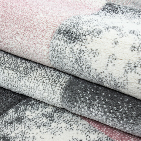 Pink vloerkleed of karpet Mabel 