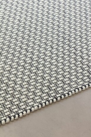 Wollen vloerkleed Rhythm Ligne Pure kleur zwart wit
