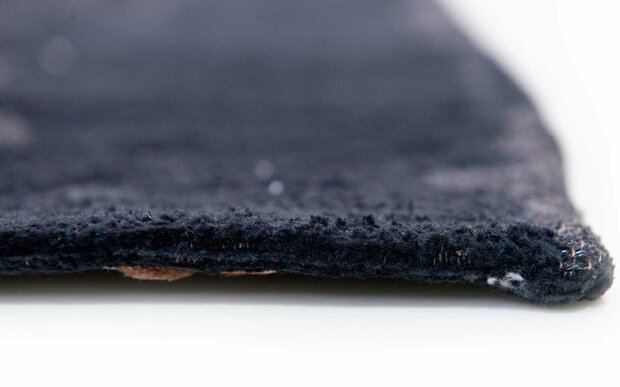 Louis De Poortere vloerkleed, Structures Black Water 9200, Baobab design