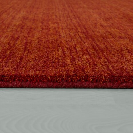 Effen terracotta wollen vloerkleed SIHRA 100