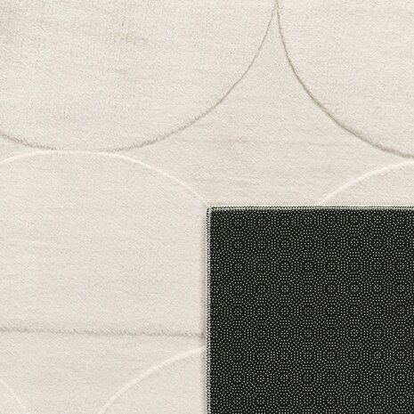 Effen creme karpet of vloerkleed SKY 526