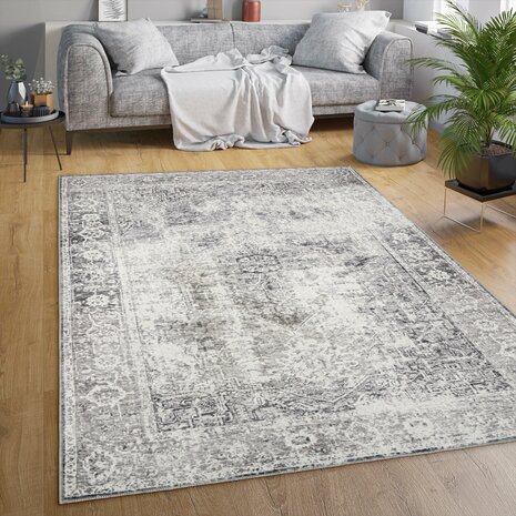 Klassiek vintage karpet of vloerkleed CLASSIC 333 kleur beige